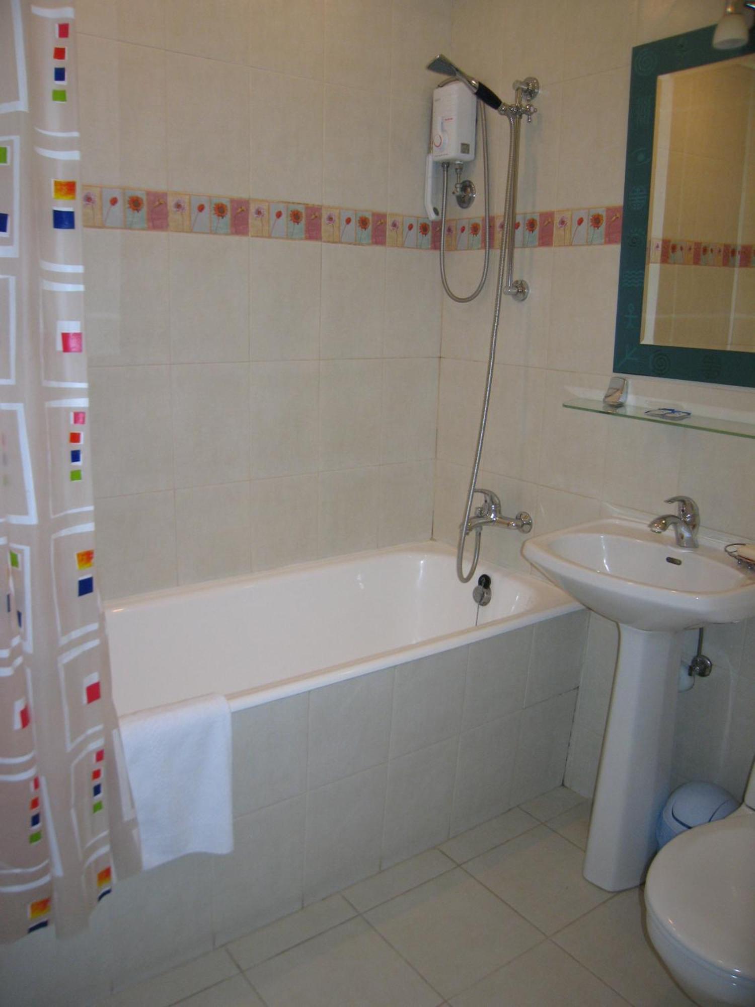 Hotel Service Predslava On Antonovicha Street Kiev Extérieur photo
