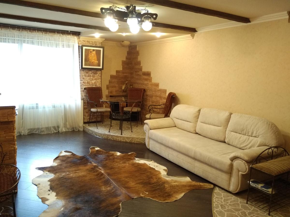 Hotel Service Predslava On Antonovicha Street Kiev Extérieur photo