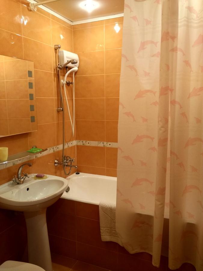 Hotel Service Predslava On Antonovicha Street Kiev Extérieur photo