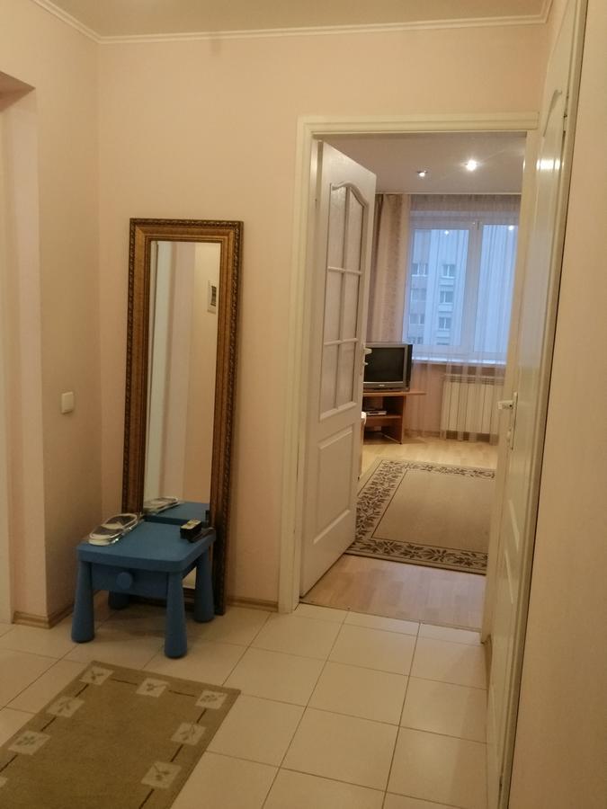 Hotel Service Predslava On Antonovicha Street Kiev Extérieur photo